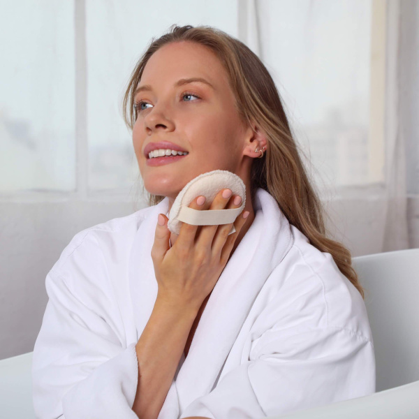 Daily Concepts Exfoliating Dual Texture ScRUBber