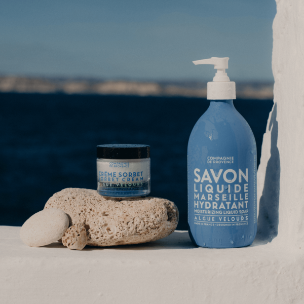 COMPAGNIE DE PROVENCE Algue Velours Velvet Seaweed Liquid Marseille Soap 495 ml.