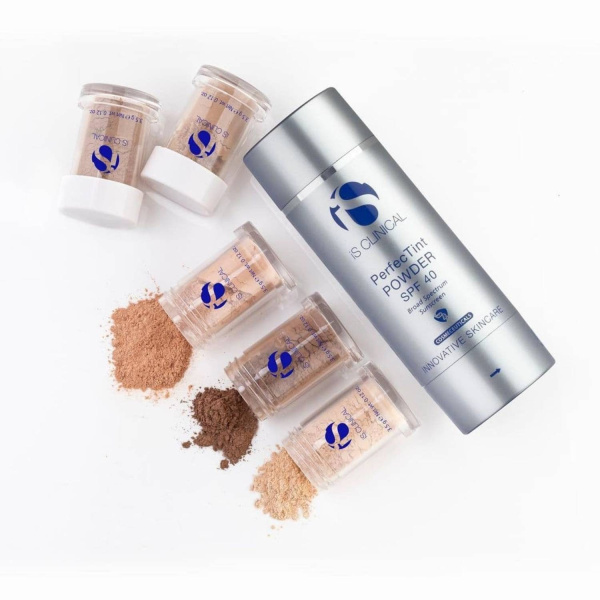 iS CLINICAL PerfecTint Powder SPF 40 Ivory